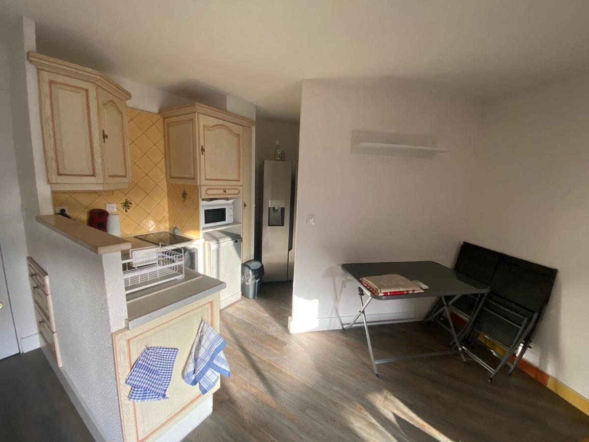 Appartement Au Lagon Bleu A Frejus, Garage, Tennis & Piscine 1200 M2 المظهر الخارجي الصورة
